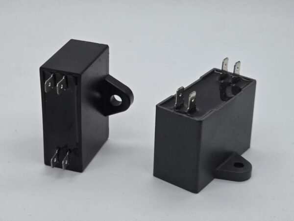 CBB61 Air conditioner plug-in capacitor